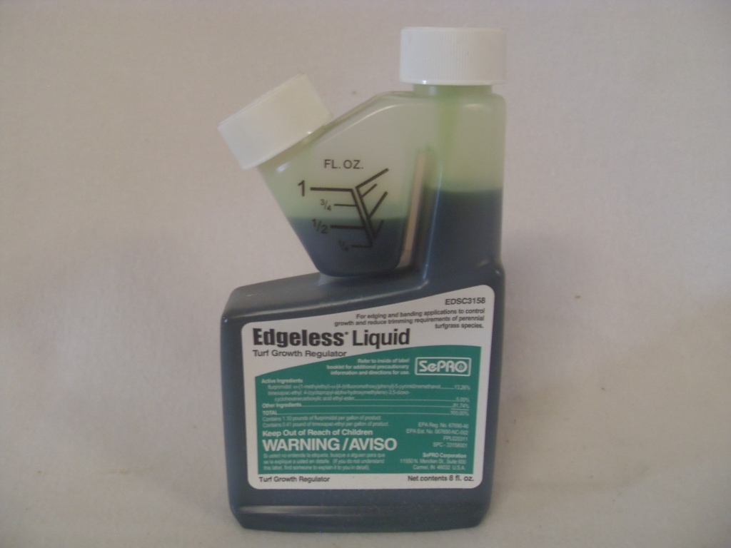 Edgeless Liquid Turf Growth Regulator - 8 oz