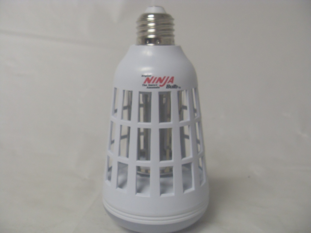 Ninja 2-in-1 LED Light Bulb and Bug Zapper