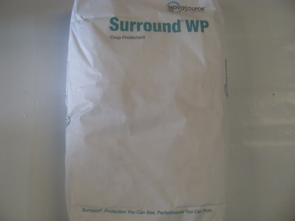 Surround WP Crop Protectant - 25 Lb