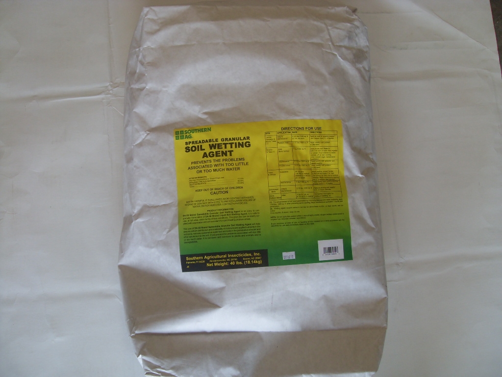 Soil Wetting Agent Granules for Turf - 40 Lb