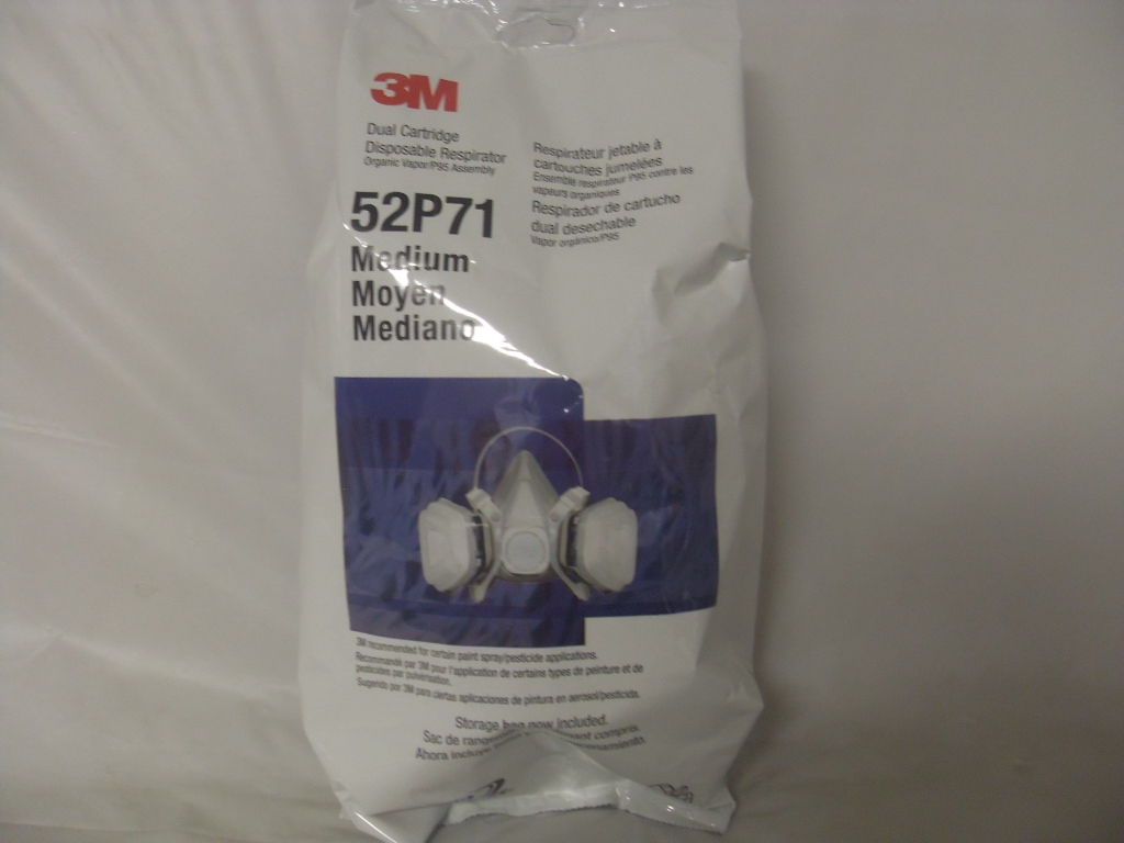 3M Half Facepiece Disposable Respirator 52P71