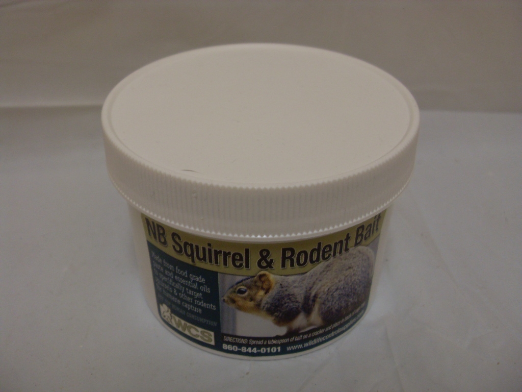 NB Natural Squirrel & Rodent Bait Lure - 1 jar (8 oz)