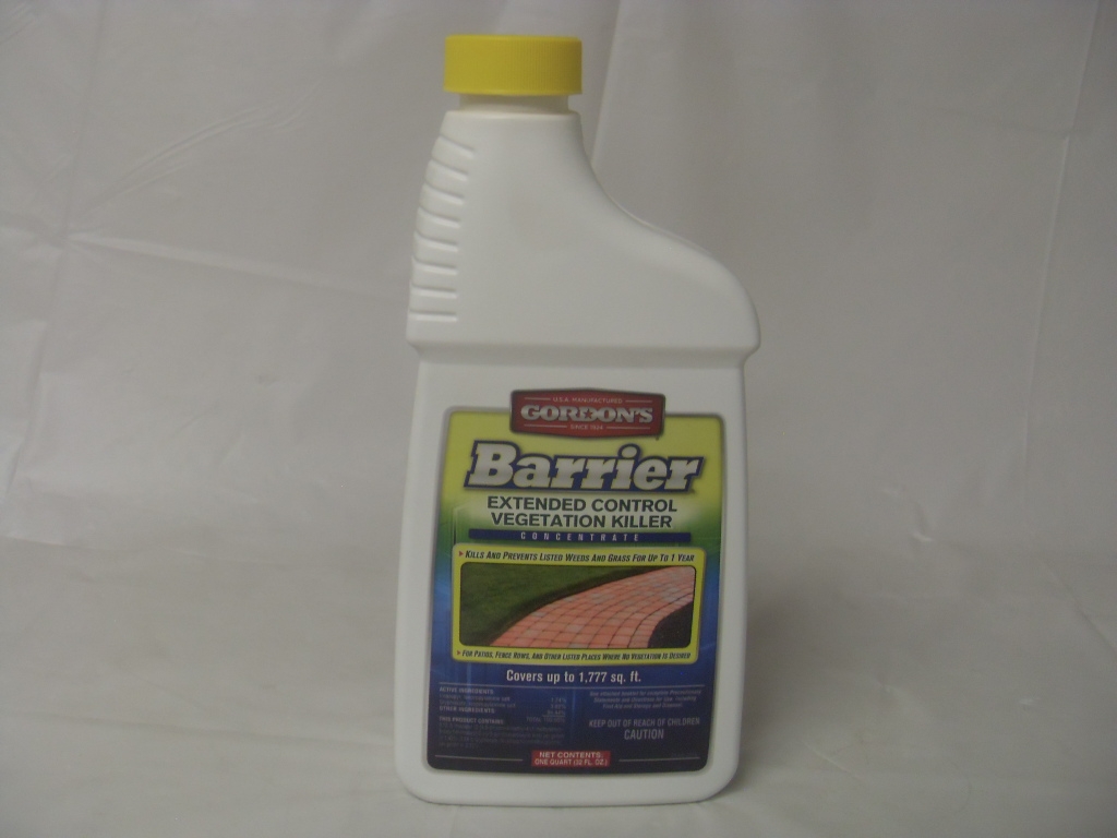 Barrier Extended Control Vegetation Killer Concentrate - Qt